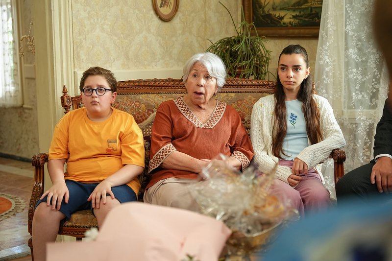 aile-saadeti-5-bolum-fragmani-ne-zaman-yayinlanacak-aile-saadeti-yeni-bolum-fragmani-tikla-izle-1751886598281.jpg