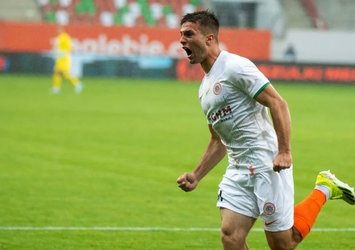 F.Bahçe'den bir scout transferi daha! Polonya'dan gelecek