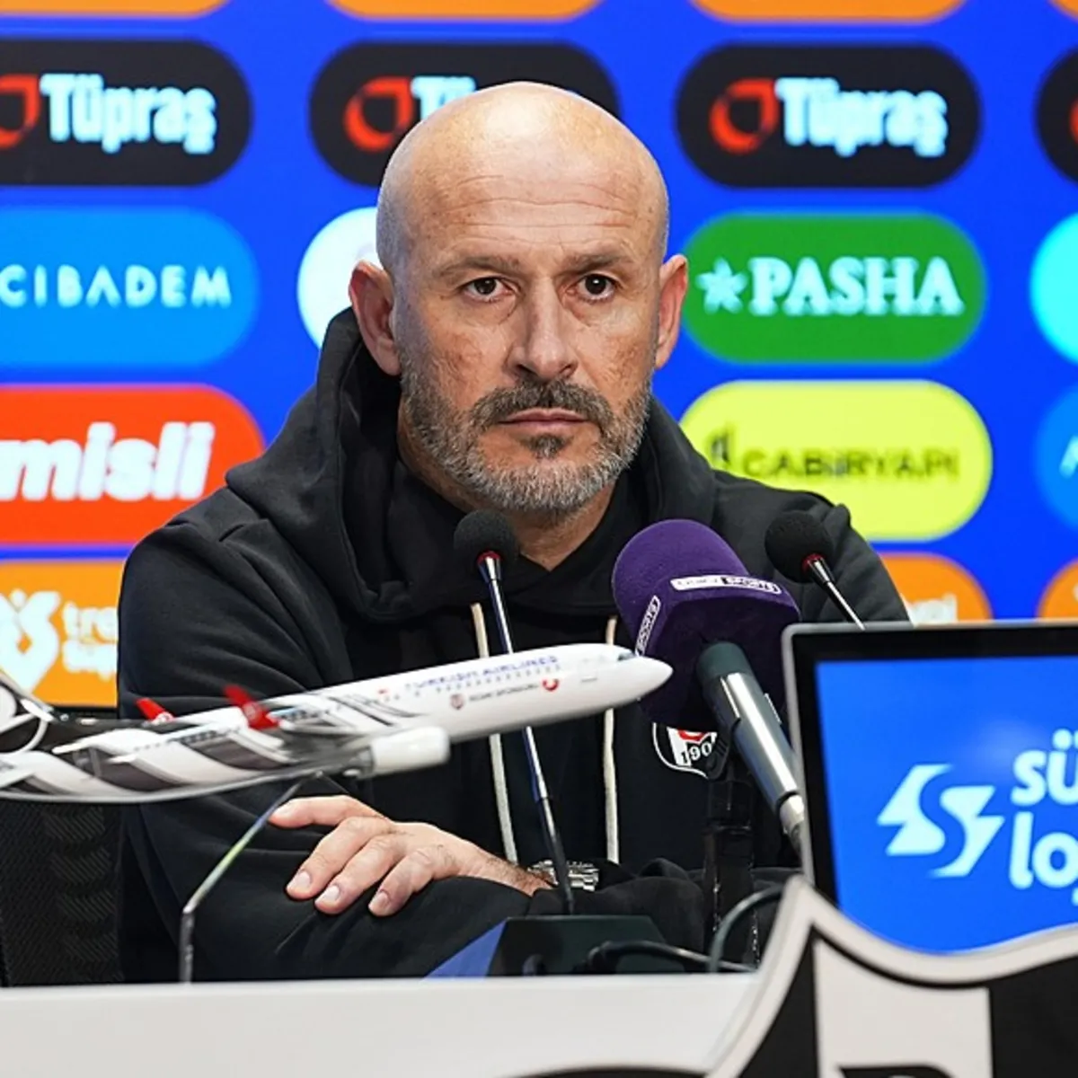 Vincenzo Italiano’dan Orkun Kökçü ve Vaclav Cerny açıklaması!