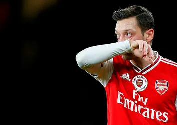 Arsenal'de Mesut Özil şoku! Avrupa Ligi...
