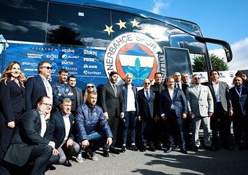 F.Bahçe yeni takım otobüsünü teslim aldı