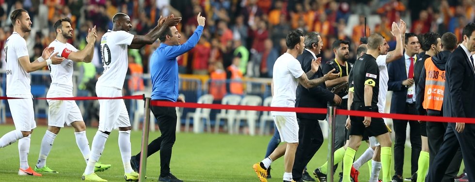 Akhisarspor Dan Kupa Protestosu Aspor