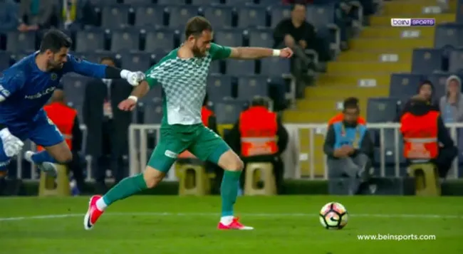 Volkan Demirel ucuz kurtuldu - 1