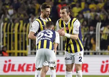 Kaybedilen 11 puanın 9'u Kadıköy'de eridi!