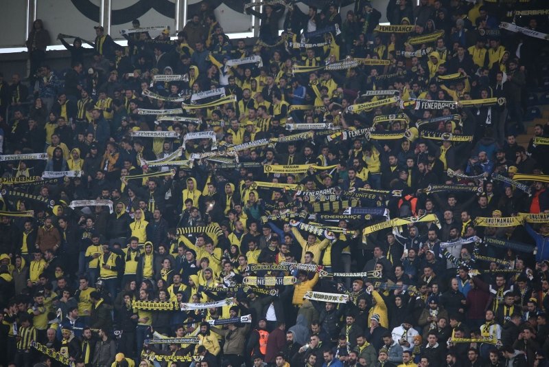 Fenerbahçe’ye 10 transfer lazım!