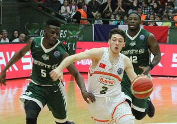 Banvit çeyrek finalde