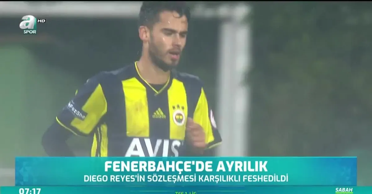 Diego Reyes ile yollar ayrıldı