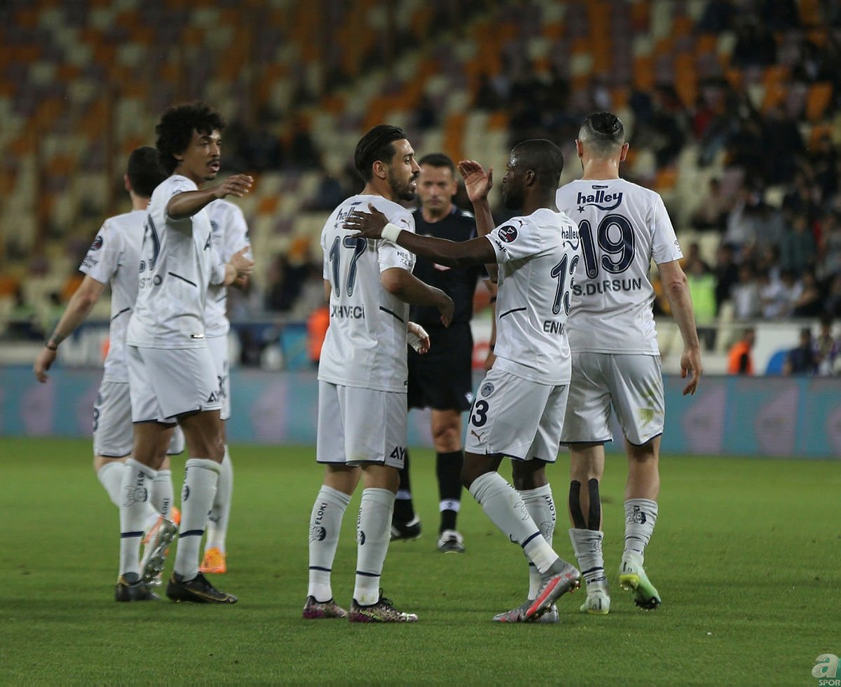 FENERBAHÇE HABERLERİ - Jorge Jesus 2.5 ay takımı izledi! O bölgelere takviye şart dedi