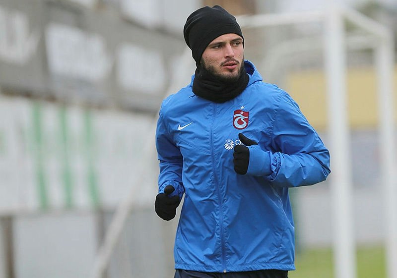 Tüm paslar Burak’a