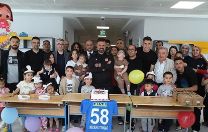 Sivasspor’da Bülent Uygun ve futbolculardan çocuklara anlamlı ziyaret!