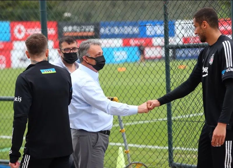 Beşiktaş'ta Ahmet Nur Çebi'den takıma moral ziyareti - 2