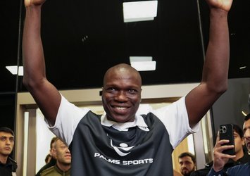 Aboubakar resmen Neftçi'de!