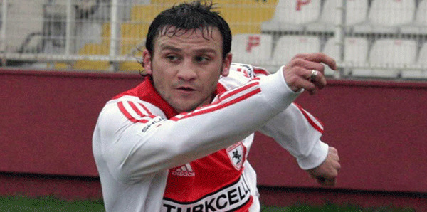 Fenerbahçe’ye gol atan sarı lacivertli oluyor!