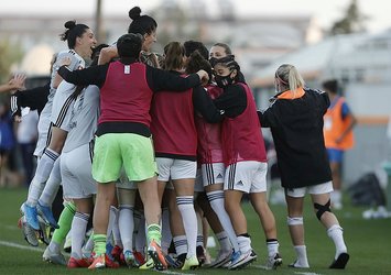 Kadınlar Futbol Ligi'nde şampiyon Beşiktaş!