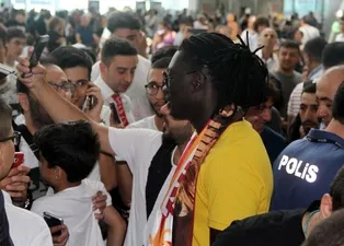 Fenerbahçe'de Gomis bombası