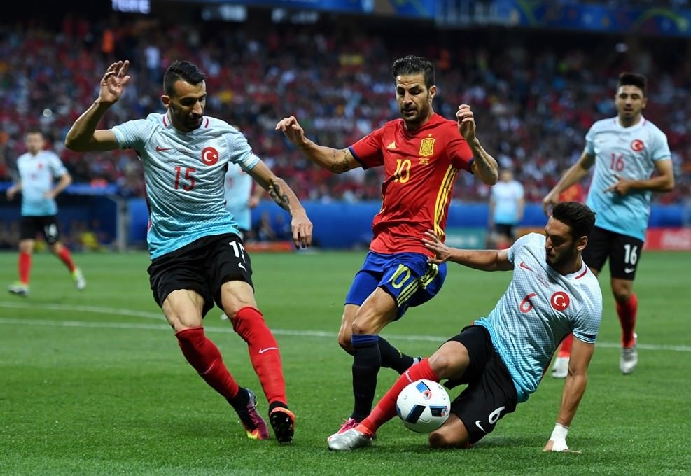 UEFA’dan Türkiye’ye kötü haber!