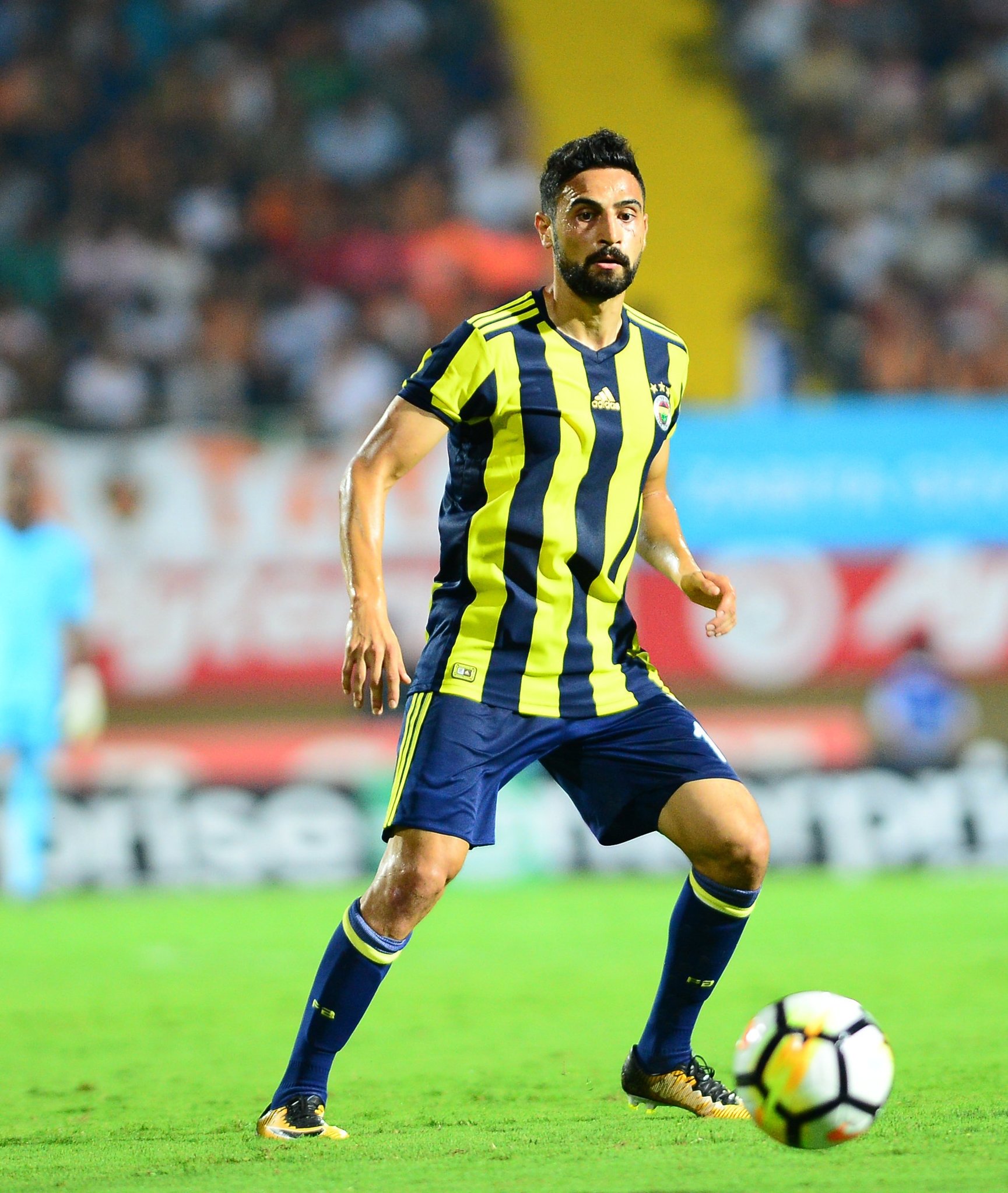 Mehmet Ekici: Acı çekiyorum - Sayfa 1 - Fenerbahçe - 11 ...
