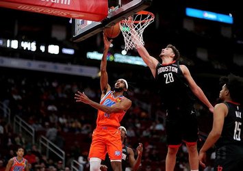 Alperen rekor kırdı Rockets kazandı!