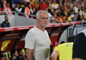 Jose Mourinho: Farklı hakemler...