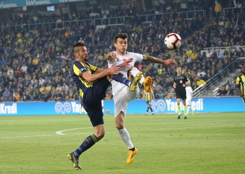 Ersun Yanal’dan Galatasaray’a gönderme!