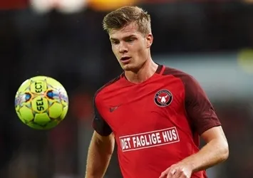 Elden kaçan Sörloth 2 golle başladı