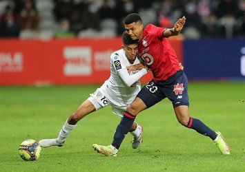 Lille sahasında Angers'a takıldı!