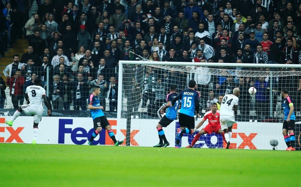 Beşiktaş - Hapoel Beer Sheva maçından kareler
