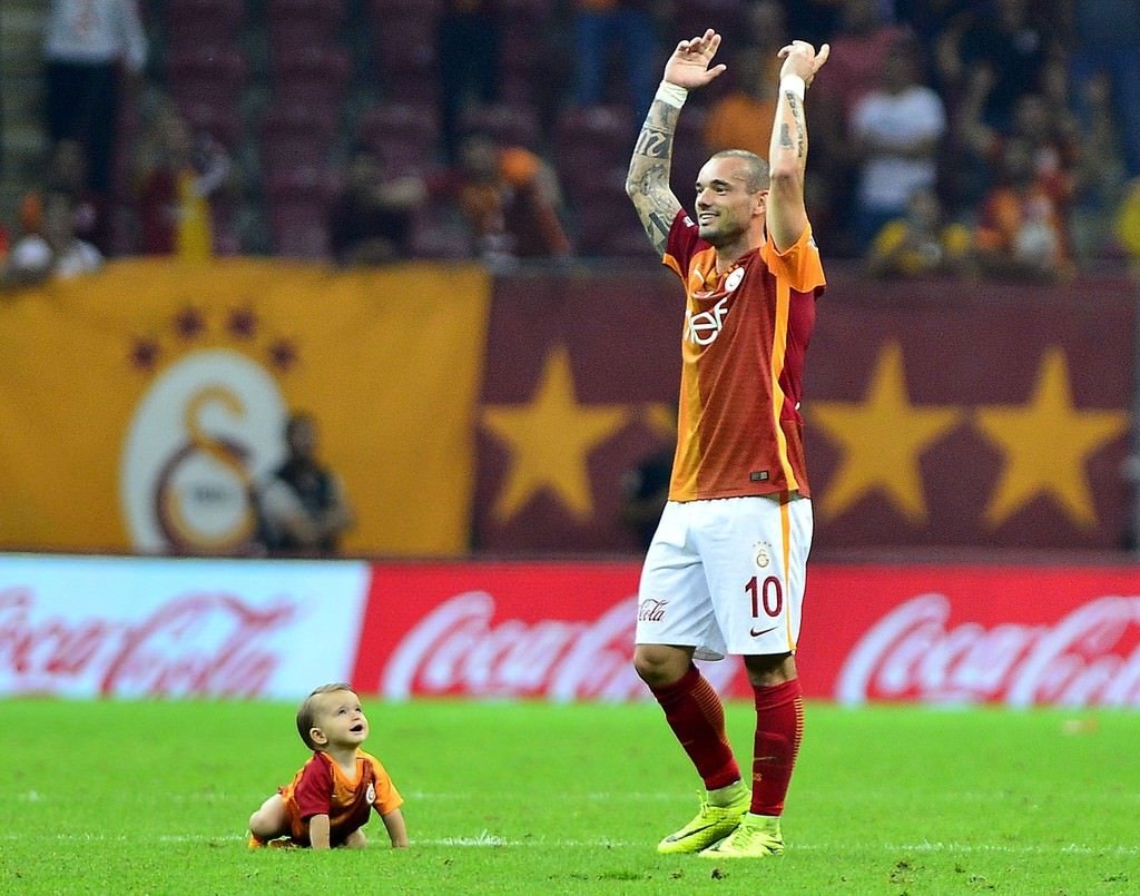 Wesley Sneijder’e Çin’den teklif var