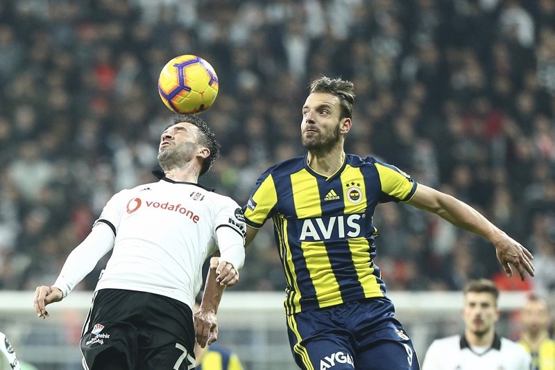 Fenerbahçe’de transfer harekatı erken başladı! İşte Ersun Yanal’ın istediği isimler