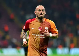 Ne yönetimi eleştirdi, ne Tudor hakkında konuştu!