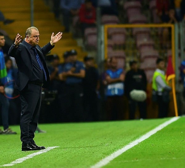 Fatih Terim’den tarihi başarı!