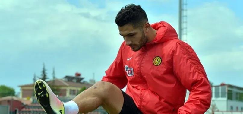 Fenerbahçe, Kamil Ahmet Çörekçi'yi transfer ediyor