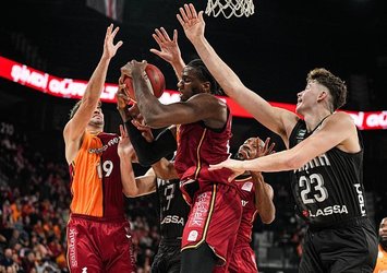 G.Saray farklı kazandı!