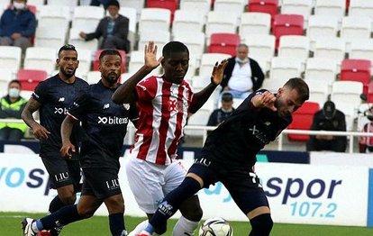Sivasspor 2-2 Antalyaspor MAÇ SONUCU-ÖZET | Gol düellosunda kazanan çıkmadı!
