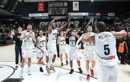 Beşiktaş Emlakjet taraftarı Mincidelice JL maçı öncesi biletleri tüketti!