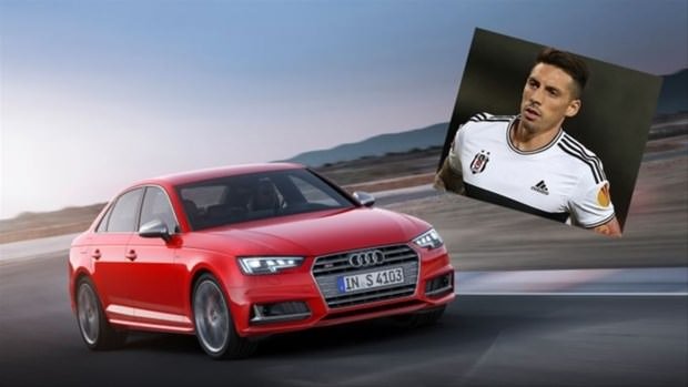 Yıldız futbolcunun yeni oyuncağı!