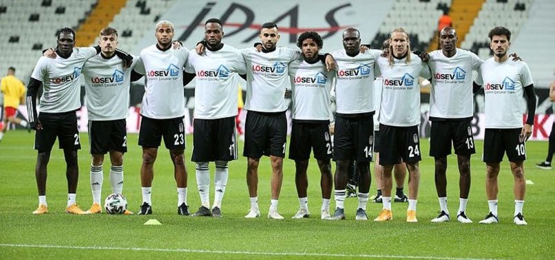 Erman Toroğlu'ndan flaş sözler! "Beşiktaş'ta takımı yönlendirecek birisi yok"