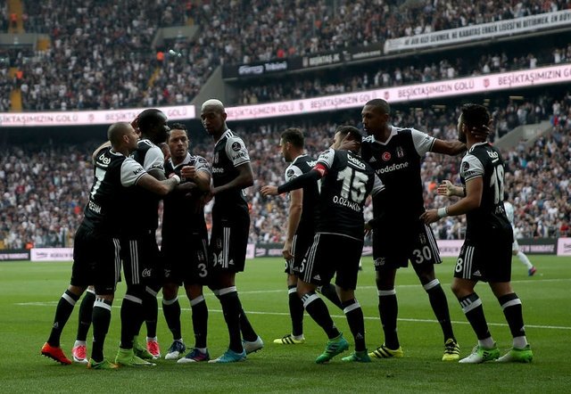 Aboubakar Beşiktaş’ta kalacak mı?