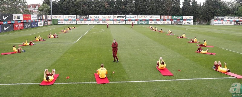 Galatasaray’da futbolcular ve teknik ekipten dev feda! Mustafa Cengiz o rakamı işaret etmişti