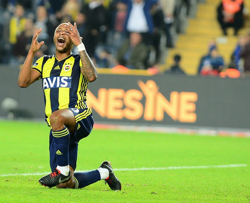 Fenerbahçe’ye Ayew’den kötü haber!