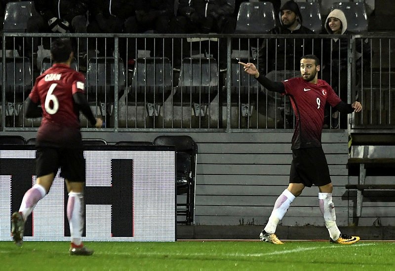 Cenk Tosun’a çılgın teklif!