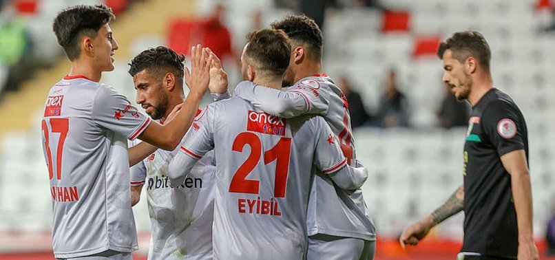 Antalyaspor 4-0 Amed Sportif (MAÇ SONUCU-ÖZET) | Antalyaspor Amed Sportif'i farklı geçti! | Ziraat Türkiye Kupası