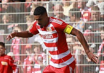 Beşiktaş'ın stoper hedefi: Doekhi!
