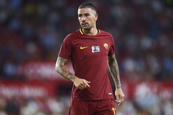 Fenerbahçe’de varsa yoksa Kolarov