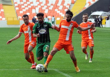 Adana 3 puanı 3 golle aldı