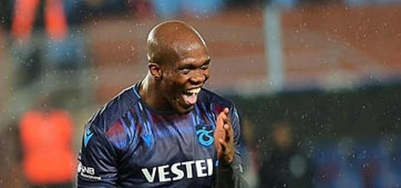 Trabzonspor Fenerbahçe maçı öncesi Taner Karaman'dan flaş yorum! "Nwakaeme'nin karşısında Gökhan Gönül oynarsa 1 gol 1 asist yapar"