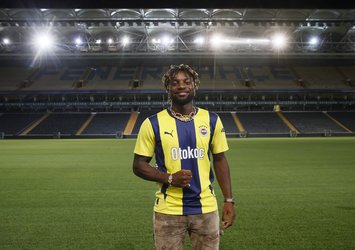 F.Bahçe Saint-Maximin transferinin sözleşme detaylarını açıklandı!