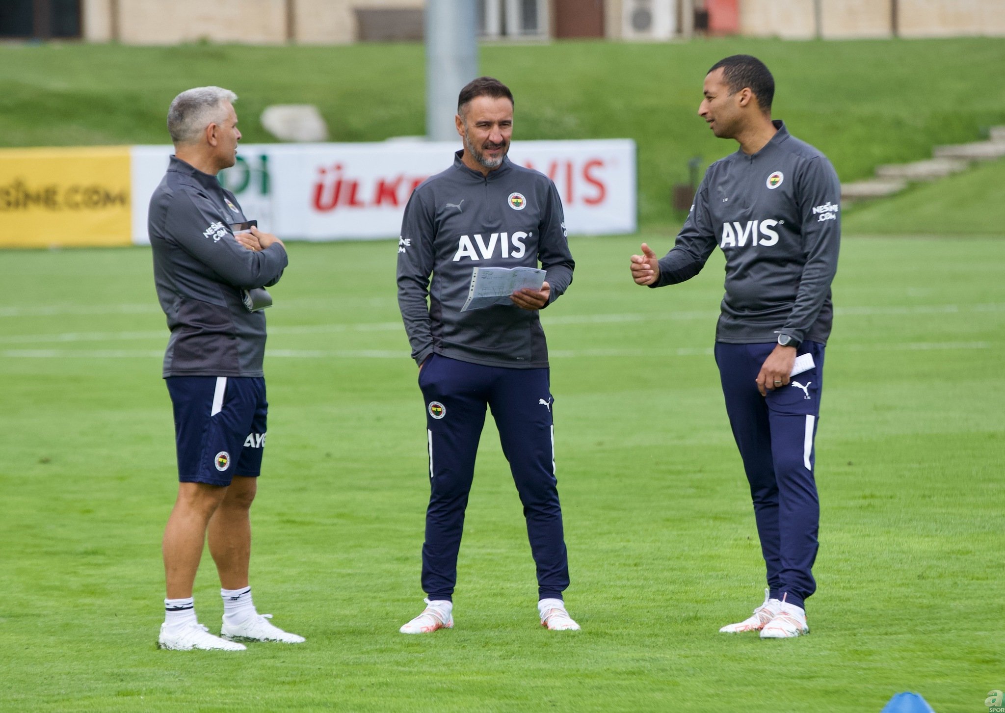 Son dakika transfer haberi: Fenerbahçe’de Brezilyalı rüzgarı esecek! Vitor Pereira 3 yıldızı birden istedi...