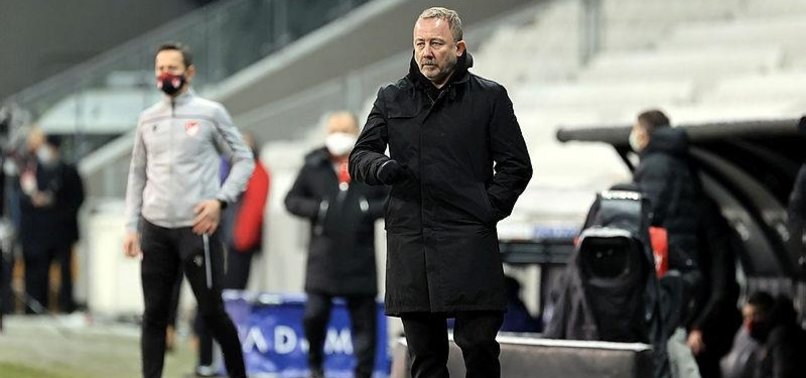 Beşiktaş yüksekten uçuyor! Sergen Yalçın galibiyet oranlarını katladı