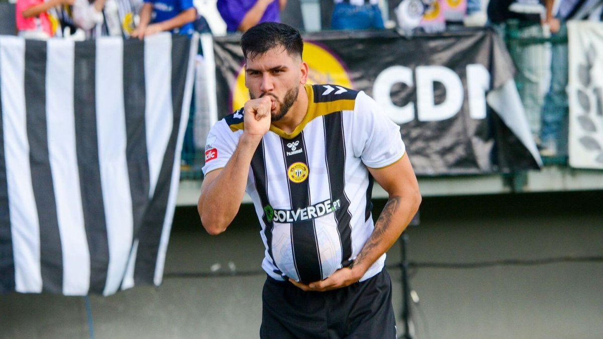 Beşiktaş'a Sambacı stoper! Ze Vitor... Beşiktaş'a Sambacı stoper! Ze Vitor...